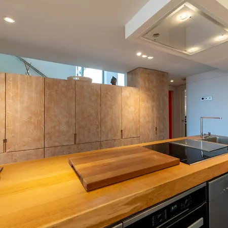 1-br 75m Duplex With Pool Daire *