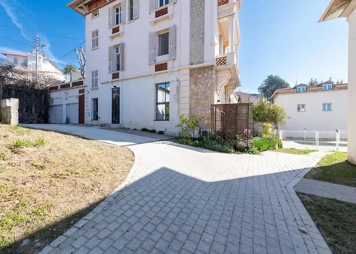 1-br 75m Duplex With Pool Lejlighed *