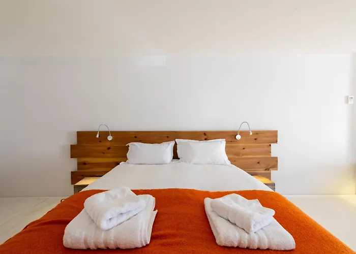 1-br 75m Duplex With Pool Cannes