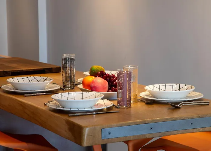 1-br 75m Duplex With Pool Cannes