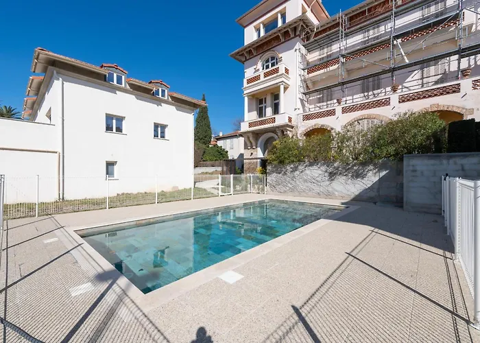 Daire 1-br 75m Duplex With Pool *